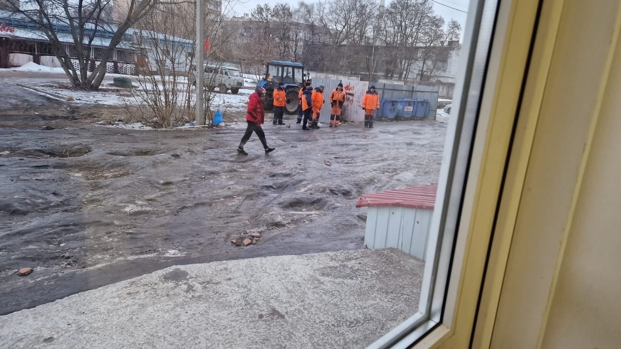 В Рязани Народный бульвар взял в плен коммунальную технику