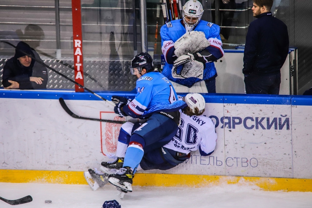 ХК «Рязань-ВДВ» уступил в матче чемпионата ВХЛ против "Сокола"