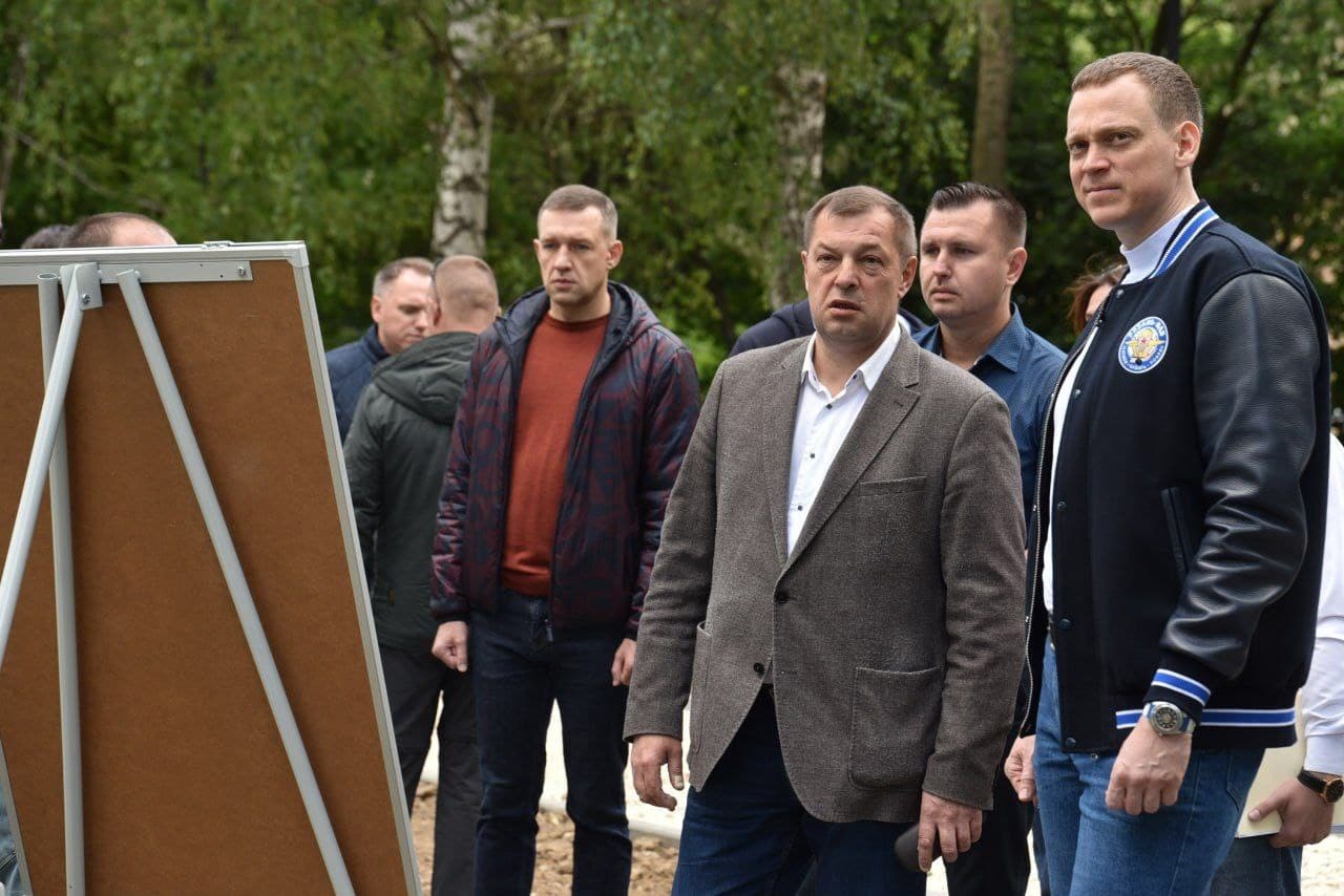 Вопрос ремонта дорог в Дашково-Песочне стал главным в ходе визита губернатора