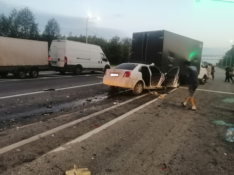 Массовая авария на трассе М-5 Урал: один человек погиб, четверо пострадало