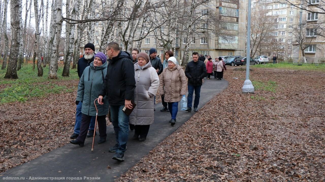 В Рязани оборудовали новую площадку для выгула собак