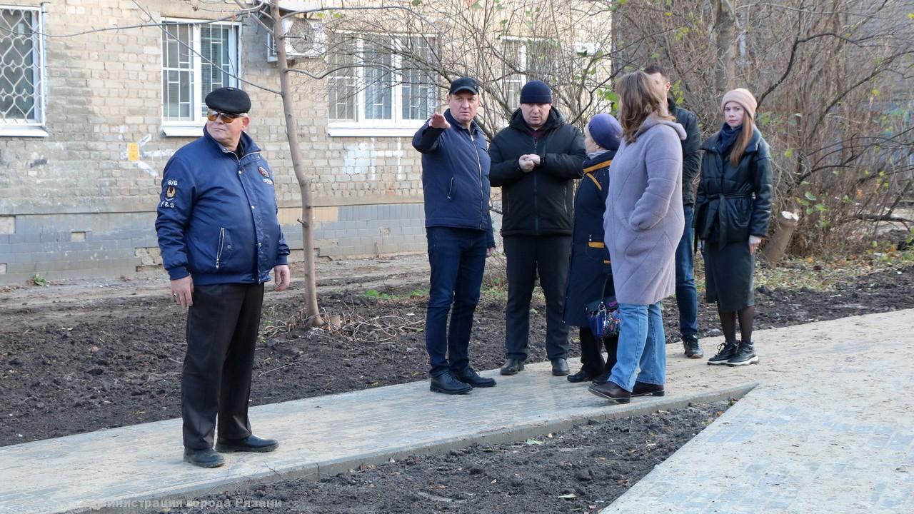 В Рязани завершаются работы по благоустройству Пушкинского сквера