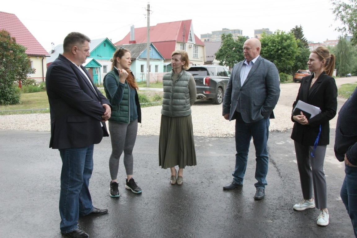 Рязанские депутаты проверили ремонт дорог в Канищеве