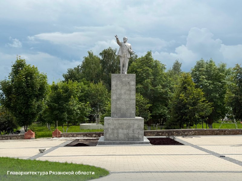 В Сапожке благоустраивают центральную площадь