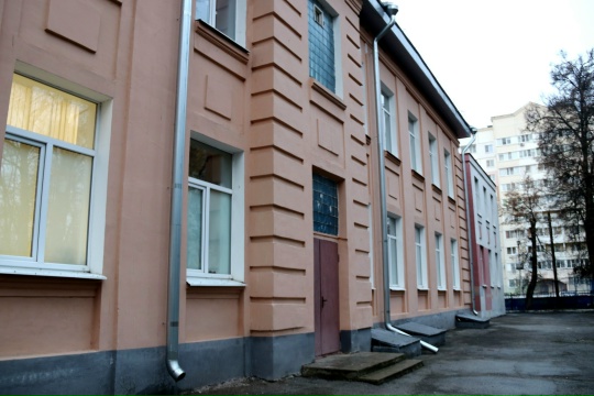 Рязанские депутаты проверили ход ремонта в ЦДТ "Приокский"