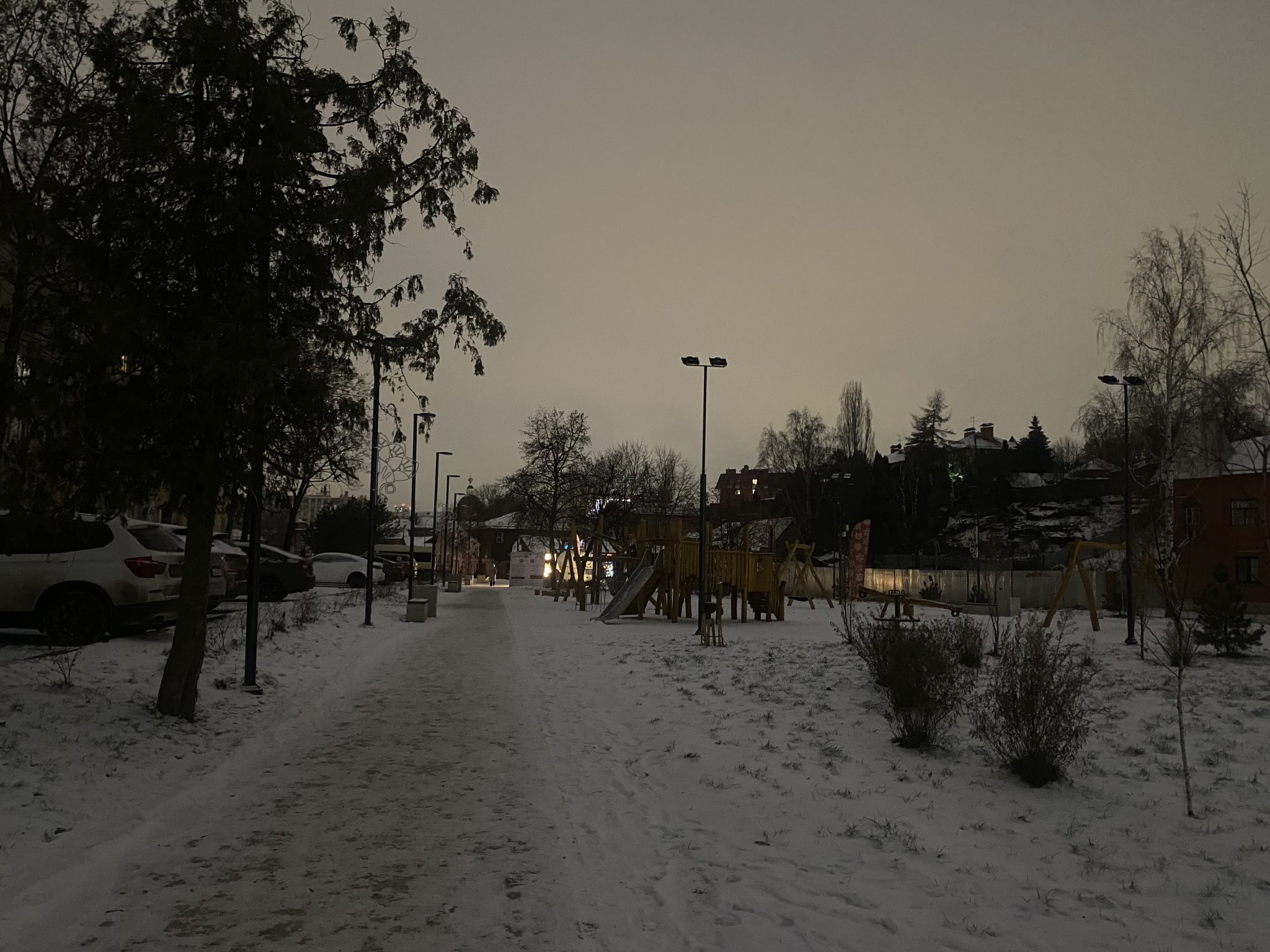 Рязанцы жалуются на отсутствие освещения на Лыбедском бульваре