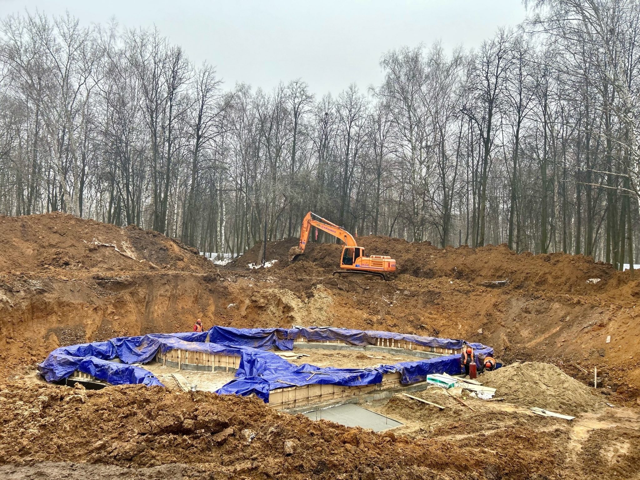 Мэр Рязани проверил работы в ЦПКиО и на улице Павлова