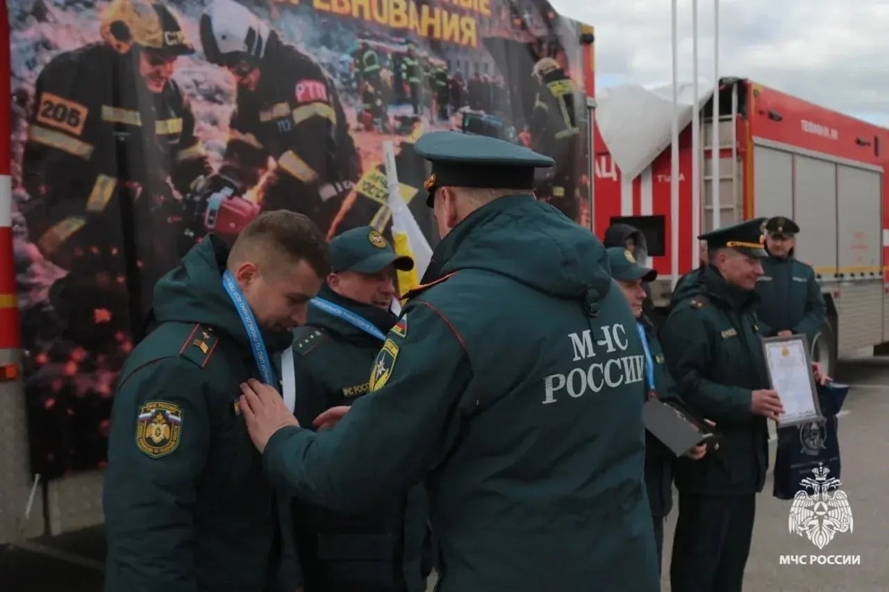 Рязанские пожарные заняли 3 место в соревнованиях МЧС России