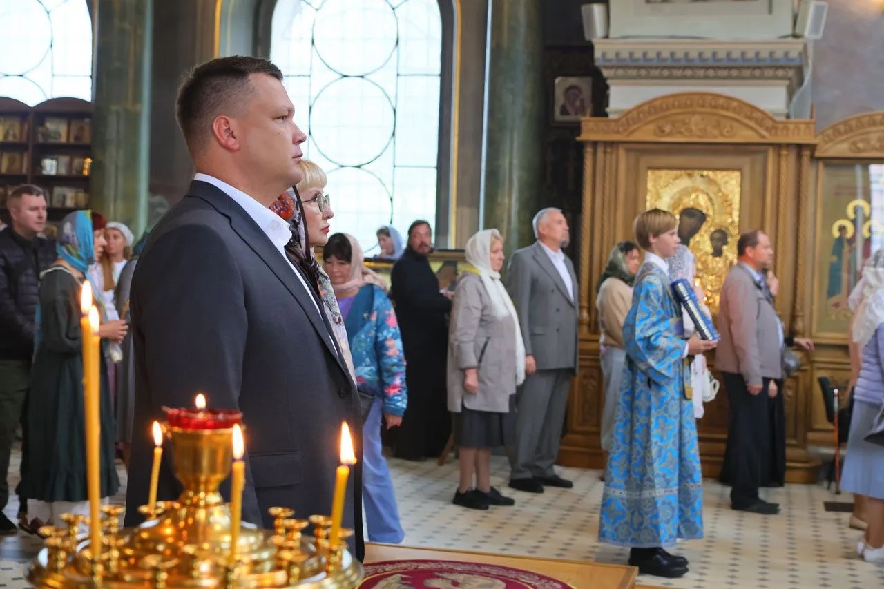 Митрополит Никодим провёл молебен во славу Рязани